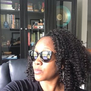 Meet your Posher, Tamara